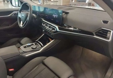 BMW i4 Gran Coupe eDrive 35 286KM 2024 BMW i4 Elektryczny 285KM, zdjęcie 9