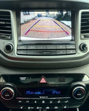 Hyundai Tucson III SUV 1.7 CRDI 115KM 2016 Hyundai Tucson 1.7 Diesel 116KM, zdjęcie 11