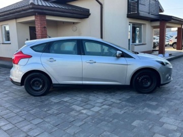 Ford Focus III Kombi 1.0 EcoBoost 100KM 2012 Ford Focus 1.0 Benz Zadbany Nowy rozrzad Benzyna 100KM, zdjęcie 4
