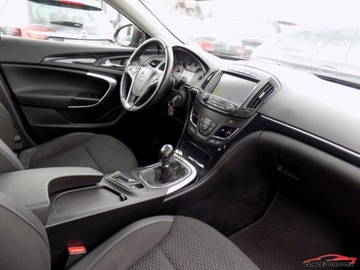 Opel Insignia I Sports Tourer Facelifting 2.0 CDTI ECOTEC 130KM 2014 Opel Insignia COSMO 130 Navi Parkdistance 2.0 Diesel 130KM, zdjęcie 20