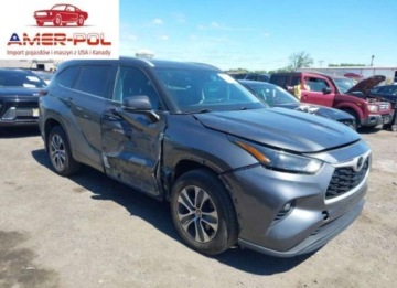 Toyota Highlander III 2024 Toyota Highlander XLE 2024 2.4l 2.4 Benzyna 265KM