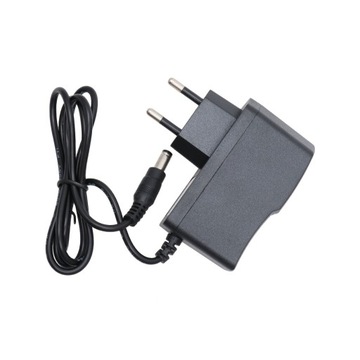 55 MM * 21 MM WTYCZKA EU DC 12 V 1 A ZASILACZ ŚCIENNY AC