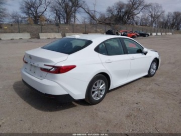 Toyota Camry IX 2025 Toyota Camry LE 2025 2.5 Hybryda 184KM, zdjęcie 5