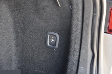 Volvo V60 II  2020 Volvo V60 B3 B Geartronic Momentum 163KM 2020r, zdjęcie 25