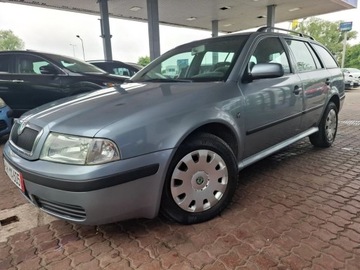 Skoda Octavia II Kombi 1.6 MPI 102KM 2006