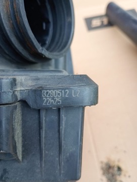 OPEL CORSA D 1.2 POUZDRO FILTRU VZDUCHU