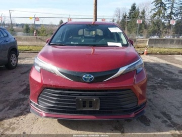 Toyota Sienna III 2024 Toyota Sienna Le 2024 2.5 Hybryda 189KM, zdjęcie 7