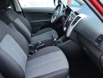 Kia Venga Mikrovan 1.4 DOHC CVVT 90KM 2012 Kia Venga 1.4 CVVT, Salon Polska, Serwis ASO, zdjęcie 8