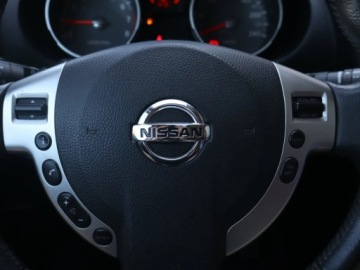 Nissan Qashqai I Crossover 2.0 140KM 2009 Nissan Qashqai 2.0, Salon Polska, Navi, Klima, zdjęcie 17