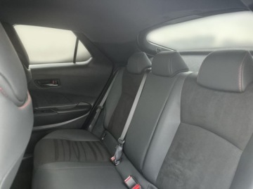 Toyota C-HR II SUV 2.0 Hybrid Dynamic Force 197KM 2024 Toyota C-HR Toyota C-HR 2.0 Hybrid GR Sport FV23 Gwarancja Salon Polska, zdjęcie 14