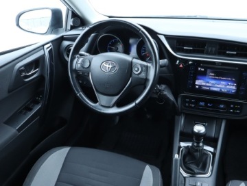 Toyota Auris II Touring Sports Facelifting 1.6 Valvematic 132KM 2016 Toyota Auris 1.6 Valvematic, Salon Polska, Klima, zdjęcie 6