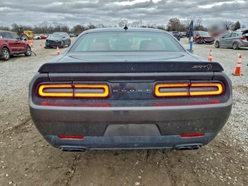 Dodge Challenger III 2023 Dodge Challenger SRT Hellcat 2023 6.2L 6.2 Benzyna 717KM, zdjęcie 2