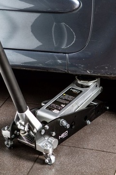 NEO ГИДРАВЛИЧЕСКИЙ АЛЮМИНИЕВЫЙ ПОДЪЕМНИК НИЗКОПРОФИЛЬНЫЙ 1,5 Т 11-730