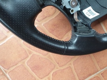 KIA SPORTAGE II VOLANT KŮŽE