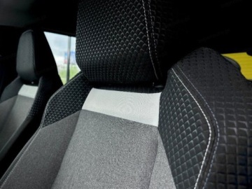 Opel Frontera C 2025 Od ręki - GS 1.2 Turbo 145KM / Pakiet Tech z funkcjami podgrzewania, zdjęcie 3