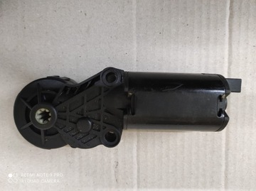 OPEL INSIGNIA A MOTOREK SEDADLA 451343001