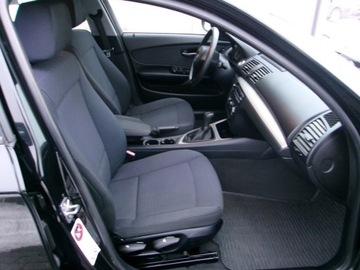 BMW Seria 1 E81/E87 2010 BMW Seria 1 BMW SERIA 1 I (E81E82E87E88) 2.0 Sprowadzona 2.0 Benzyna, zdjęcie 5