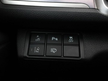 Honda Civic X Sedan 4d 1.5 VTEC Turbo 182KM 2017 Honda Civic Executive automat skóra navi kamera, zdjęcie 37