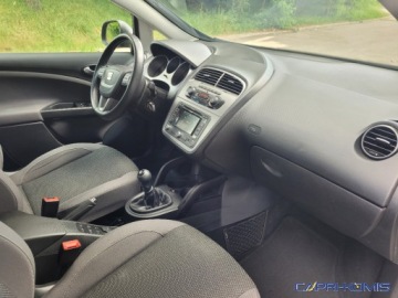 Seat Altea XL 1.6 TDI CR 105KM 2015 Seat Altea 1.6TDi Navi Klimatronik Rewelacyjna Bezwypadkowa 1.6 Diesel, zdjęcie 12