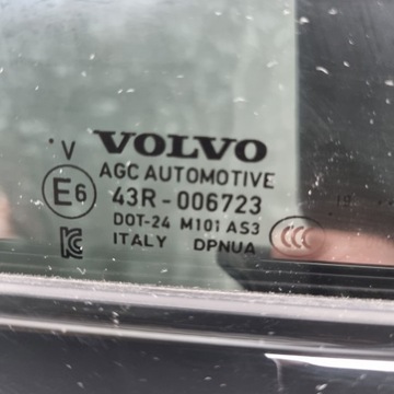 Стекло задней правой двери Volvo xc40 2019
