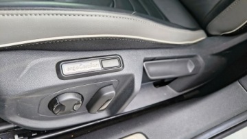 Volkswagen Arteon Fastback Facelifting 2.0 TSI 280KM 2022 Volkswagen Arteon Shooting Brake 2.0TSI 280KM 4x4, zdjęcie 37
