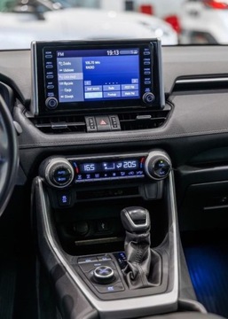 Toyota RAV4 V SUV 2.5 Hybrid Dynamic Force 222KM 2020 Toyota RAV4 2.5 Hybrid Comfort 4x4 2.5 Hybryda 222KM, zdjęcie 21