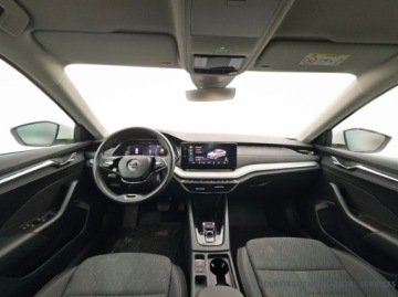 Skoda Octavia IV Liftback 1.5 TSI EVO 150KM 2023 Skoda Octavia 1.5 eTSI Style Gwarancja 1.5 Benzyna 150KM, zdjęcie 4