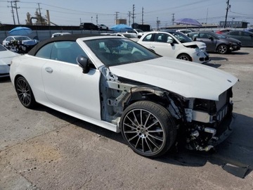 Mercedes Klasa E W214 2023 Mercedes-Benz Klasa E 450 2023 3.0l 3.0 Benzyna 362KM, zdjęcie 4