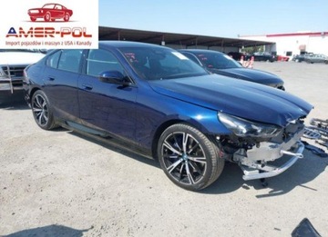 BMW Seria 5 G90-91 2025 BMW Seria 5 550E xDrive 2025 3.0l 3.0 Hybryda 483KM