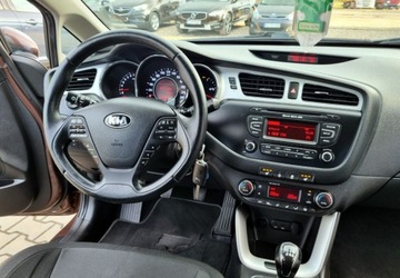 Kia Ceed II Kombi 1.6 GDI 135KM 2014 Kia Ceed 1,6 Benzyna 135KM 6-Biegow Led Serwis 1.6 Benzyna 135KM, zdjęcie 29