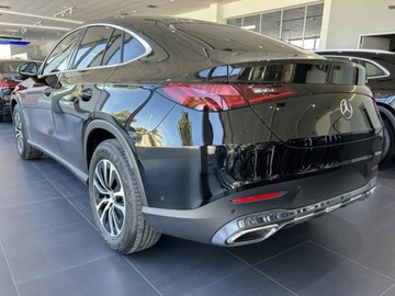 Mercedes GLC C254/X254 Coupe 2.0 220d 197KM 2025 GLC Coupe 220 d 4-Matic Avantgarde 2.0 (197KM) 2025, zdjęcie 2