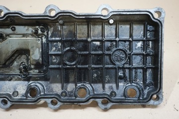 NISSAN PATROL KRYT VENTILU HLAVA GR Y61 3,0 DI