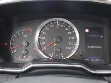 Toyota Corolla XII Sedan 1.6 Valvematic Dual VVT-i 132KM 2019 Toyota Corolla 1.6 Valvematic, Salon Polska, GAZ, zdjęcie 10