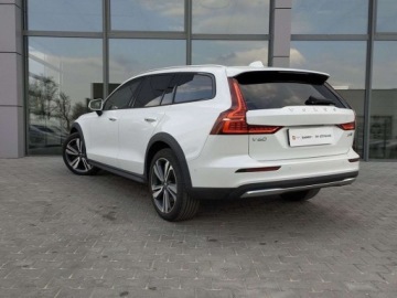 Volvo 2024 Volvo V60 Cross Country Plus B5 B AWD automat 250KM - FV23, GWARANCJA 2.0, zdjęcie 2