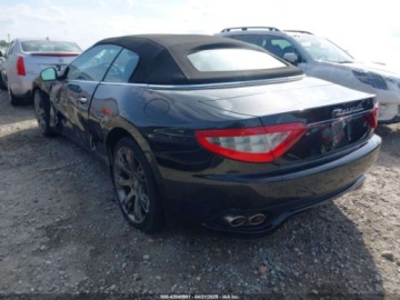 Maserati GranTurismo 2011 Maserati GranTurismo 2011 4.7l 4.7 Benzyna 433KM, zdjęcie 3