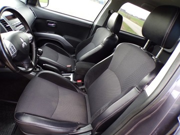Mitsubishi Outlander II 2.2 MIVEC DID 177KM 2012 MITSUBISHI Outlander 2.268 177 KM ZAMIANA, zdjęcie 12