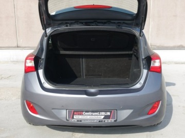 Hyundai i30 II Hatchback 3d 1.6 CRDi (HIGH)  128KM 2013 Hyundai i30 1.6 CRDI 128KM/Panorama, zdjęcie 24
