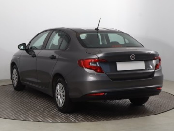 Fiat Tipo II Sedan Facelifting 1.4 Fire 95KM 2021 Fiat Tipo 1.4 16V, Salon Polska, VAT 23%, Klima, zdjęcie 3