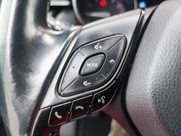 Toyota C-HR I Crossover 1.2L Turbo 116KM 2018 Toyota C-HR 1.2 T GPF Premium, zdjęcie 13