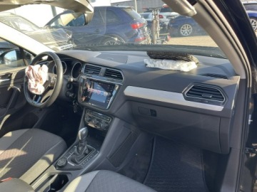 Volkswagen Tiguan II SUV 2.0 TSI 190KM 2019 Volkswagen Tiguan 4x4 Automat Klimatronik Kamera, zdjęcie 9
