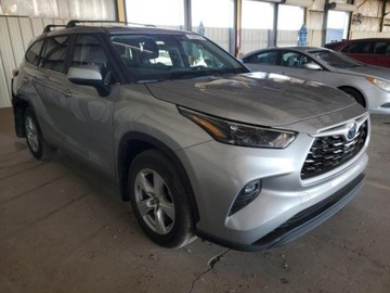 Toyota Highlander III 2023 Toyota Highlander 2023, 2.5L, 4x4, HYBRID LE, od ubezpieczalni 2.5 Hybryda, zdjęcie 3