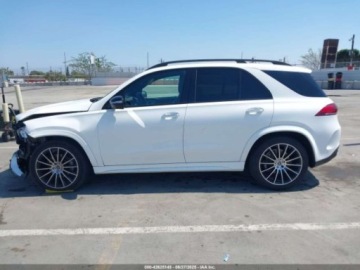 Mercedes GLE V167 2021 Mercedes-Benz GLE 350 2021 2.0l 2.0 Benzyna 255KM, zdjęcie 2