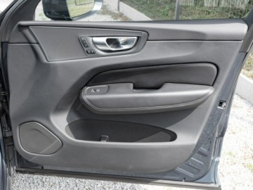 Volvo XC60 II 2023 Volvo XC 60 WD4858R#B4 D AWD Plus Bright Podgrz.f, zdjęcie 30