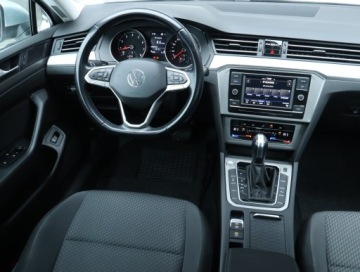 Volkswagen Passat B8 Variant Facelifting 1.5 TSI EVO 150KM 2020 VW Passat 1.5 TSI, Salon Polska, Serwis ASO, zdjęcie 6