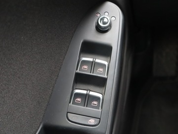 Audi A4 B8 Avant Facelifting 1.8 TFSI 170KM 2012 Audi A4 1.8 TFSI, Xenon, Bi-Xenon, Klima, zdjęcie 15