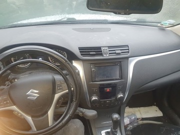 SUZUKI KIZASHI DESKA ULOŽENÍ PÁSY
