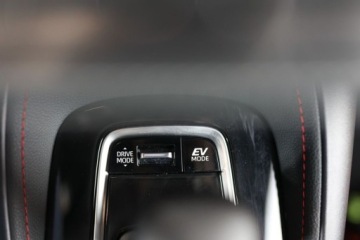 Toyota Corolla XII TS Kombi Facelifting 2.0 Hybrid Dynamic Force 196KM 2024 Toyota Corolla 2.0 Hybrid GR Sport Dynamic 2.0 Hybryda 197KM, zdjęcie 21