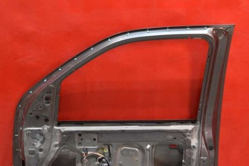 DVEŘE PRAVÉ PŘEDNÍ ŠEDÉ NISSAN NAVARA D40 05-14