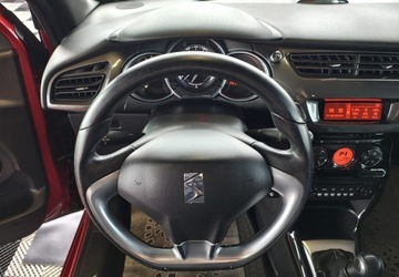 DS 3 2010 Citroen DS3 Citroen DS3 1.6Benzyna 150KM Stan BDB 1.6 Benzyna 150KM, zdjęcie 19