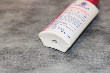 СРЕДСТВО ДЛЯ УДАЛЕНИЯ ЦАРАПИН С АКРИЛОВОГО СТЕКЛА